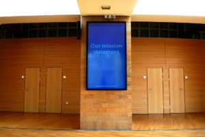 Infoterminal in öffentlichen Gebäude