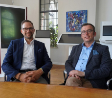 eKiosk durch zweiten Geschäftsführer und Digital Signage Experte Mario Herget verstärkt